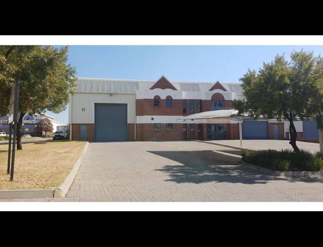 INDUSTRIAL PROPERTY TO RENT IN RANDJESPARK